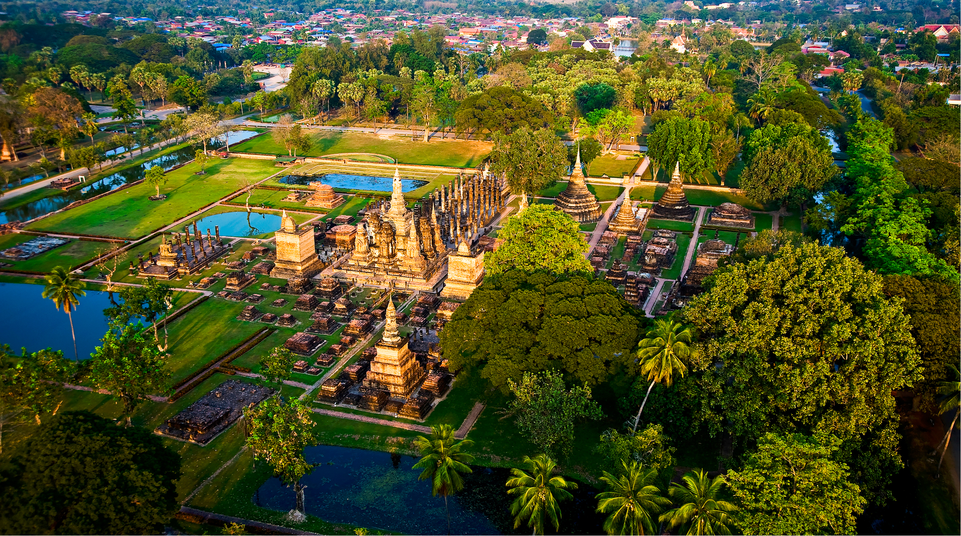 悠久のスコータイ<br>タイ文化礎の古都